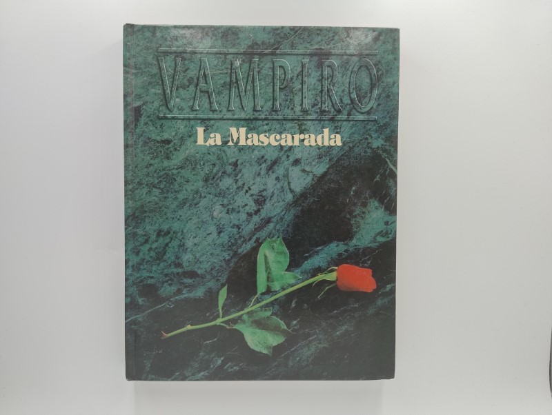 Vampiro: La Mascarada (C)