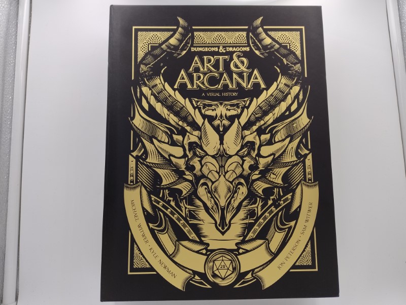 Art and Arcana - A Visual History DELUXE (EX)